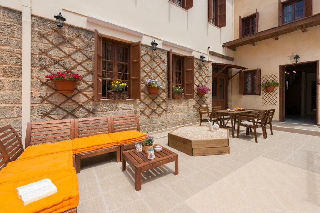 The White House Of Rhodes Apartment Rhodes City Exterior photo
